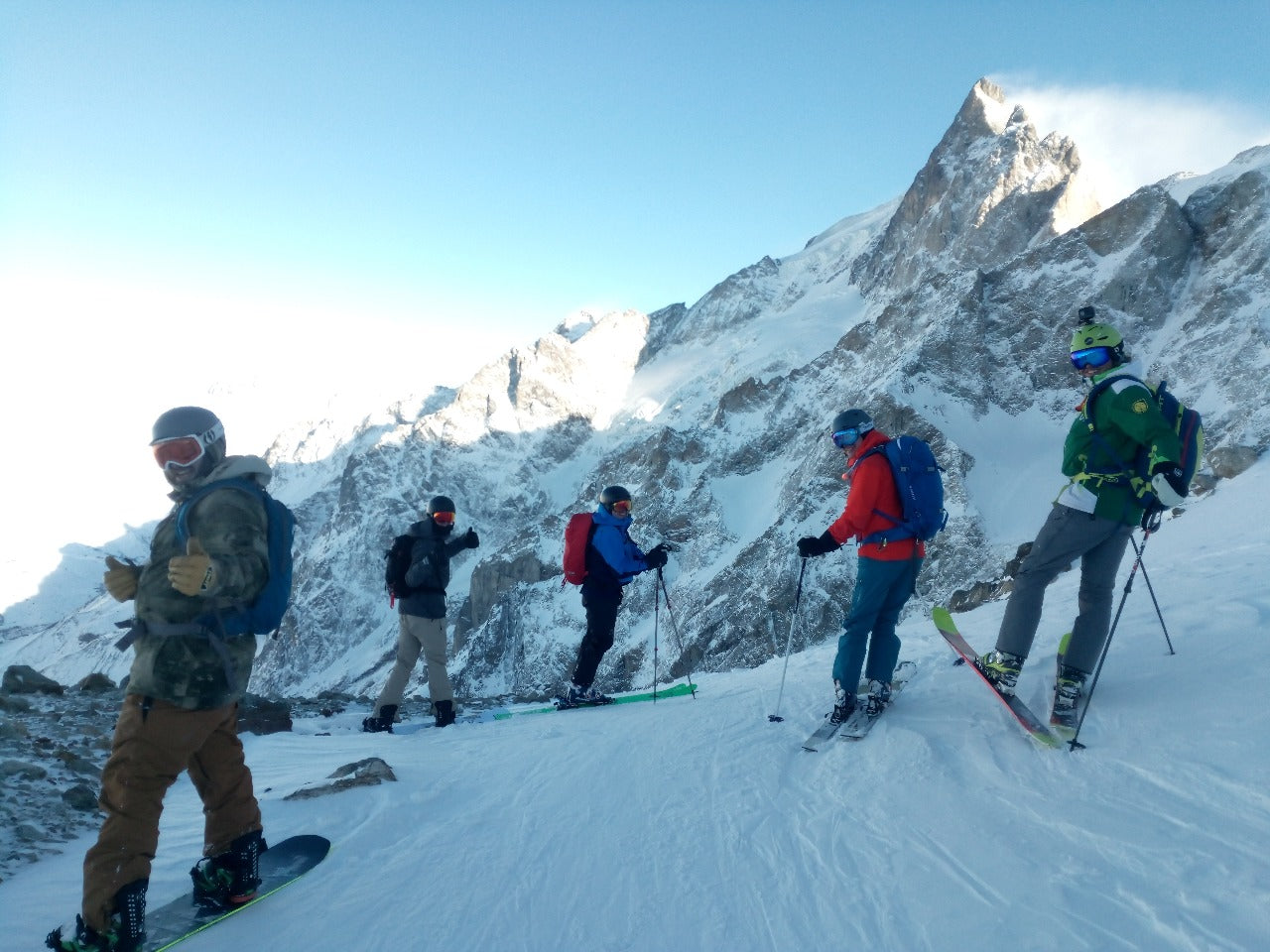 Tähän on tultu! Ja jonnekin matkalla.